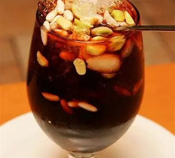Lebanese Jallab    (bottle of 750 ml)